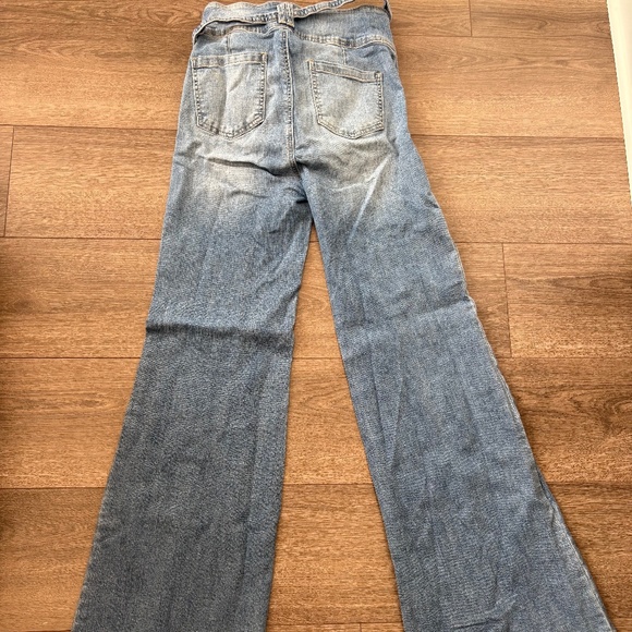 Bell Bottom Jeans - Picture 3 of 4